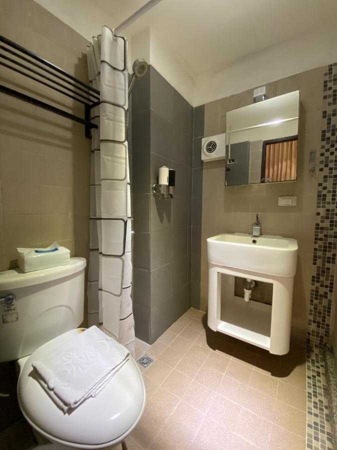 In99 Hotel Jincheng Dış mekan fotoğraf